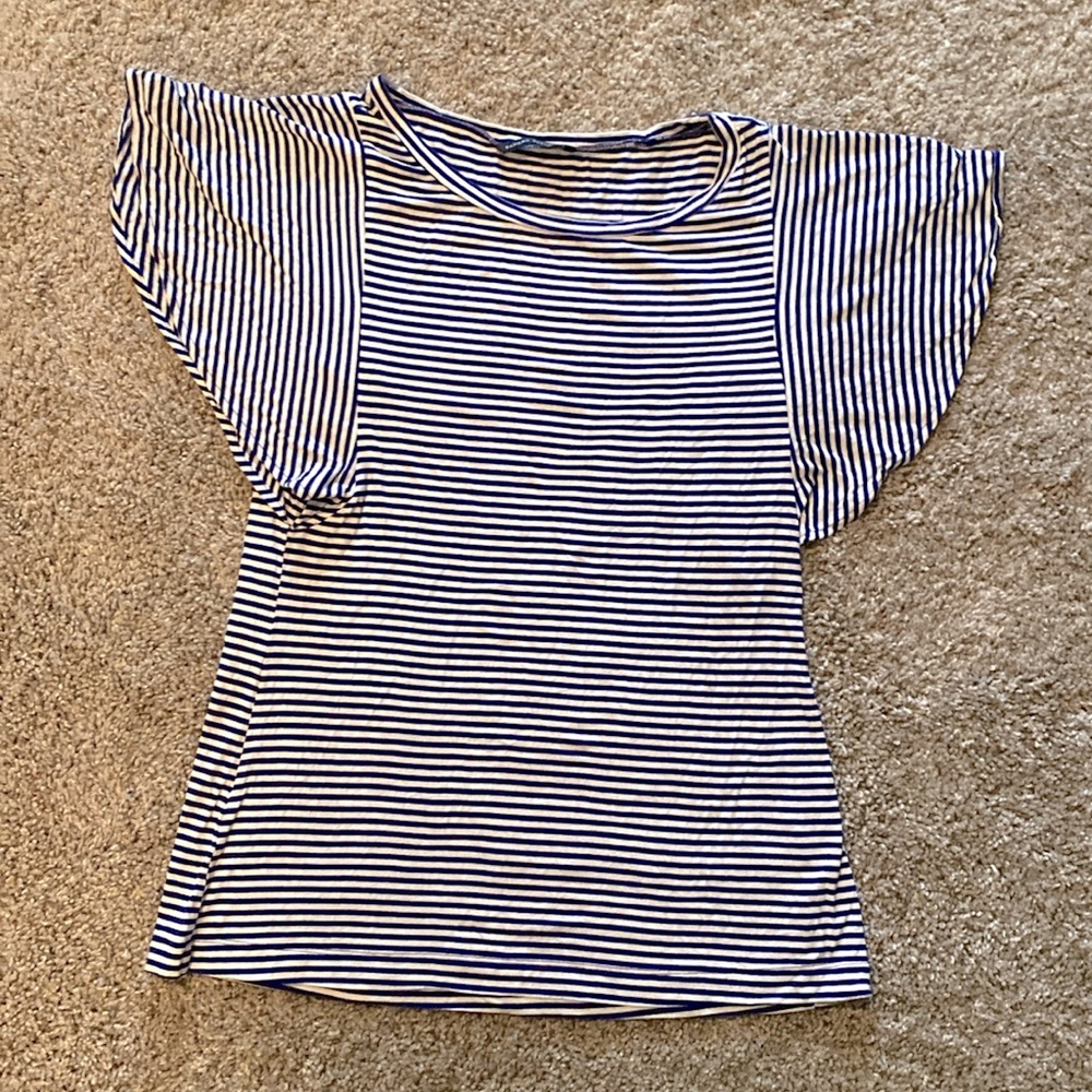 Banana Republic striped shirt with butterfly sleeves. Small/medium.